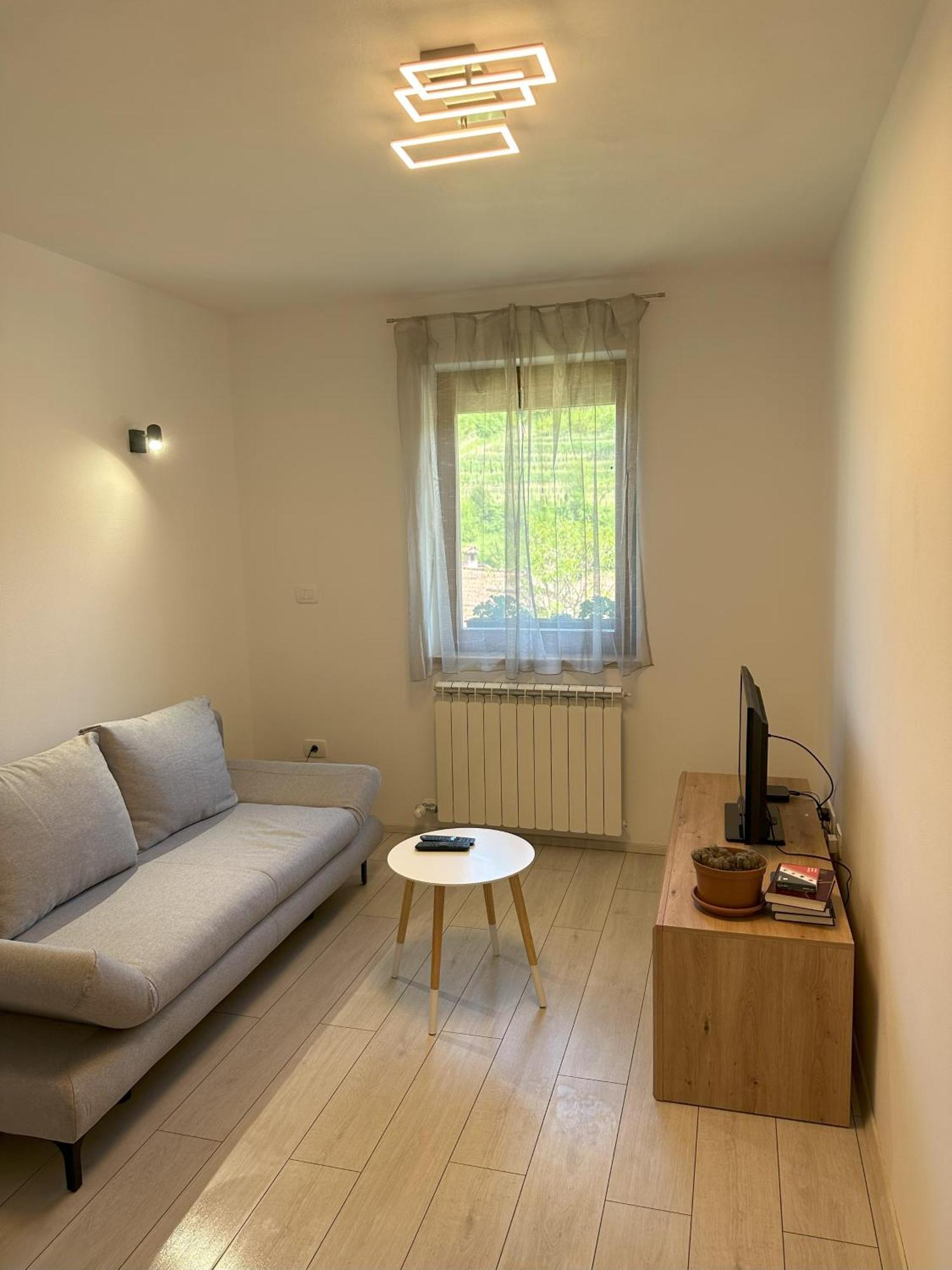 Apartma Anze Samec Dobravlje エクステリア 写真